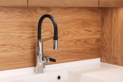 Pelkistetty himacs keittiöallas