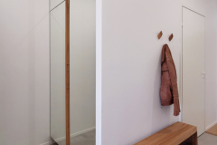 Eteiskaluste täyspeiliovilla ja kuutiovetimillä