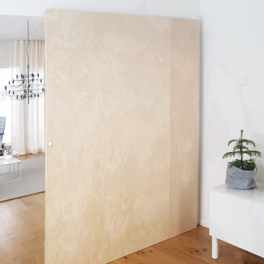 Koivuvanerinen jättikokoinen leiju liukuovi (2200x1600)