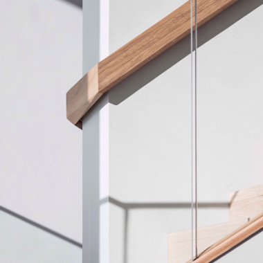 Asiakkaan toiveiden mukainen Zalmiak muotoiltu käsijohde