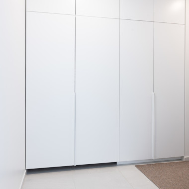 Eteisen vaatesäilytys ilma eteisratkaisulla