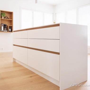 Hi-Macs saareke tammisella profiilijärjestelmällä