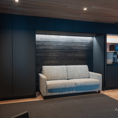 Pihasaunan oleskelutilassa on mukava kertoa päivän kuulumiset