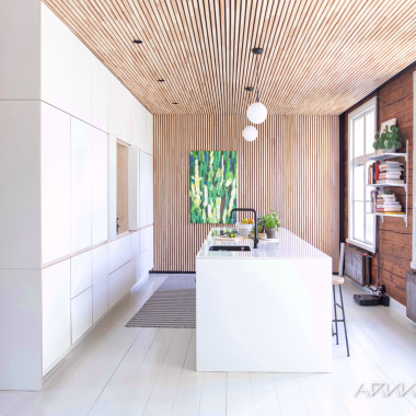 Valkoinen-keittio-sivusta